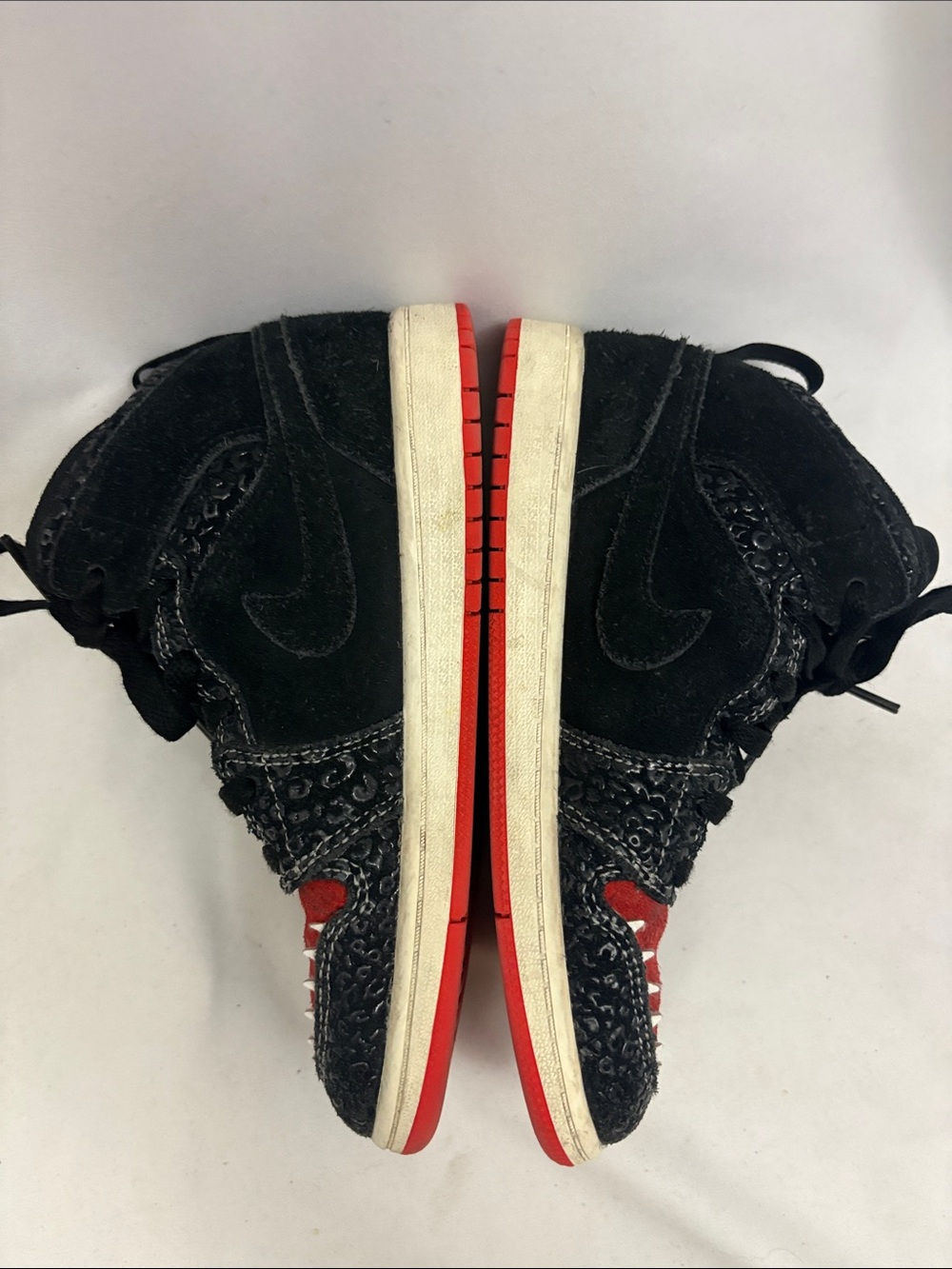 Boys Nike Air Jordans 1 Mid Se Siempre Familia Sneakers - Picture 6 of 14